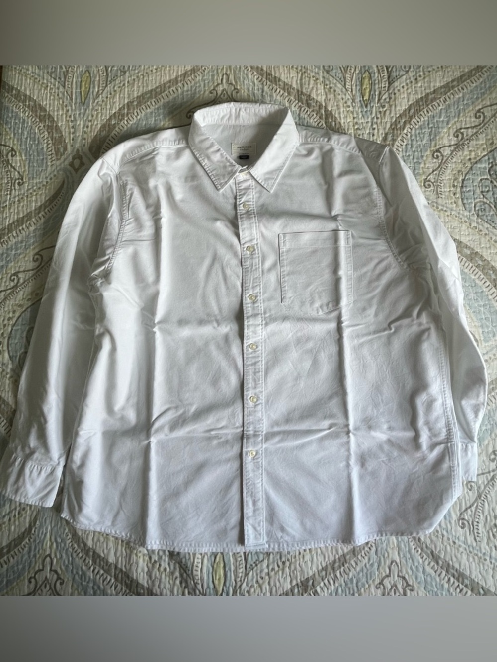 American Eagle white oxford button shirt new